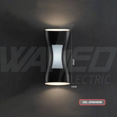 Outdoor LED Wall Light – Black
