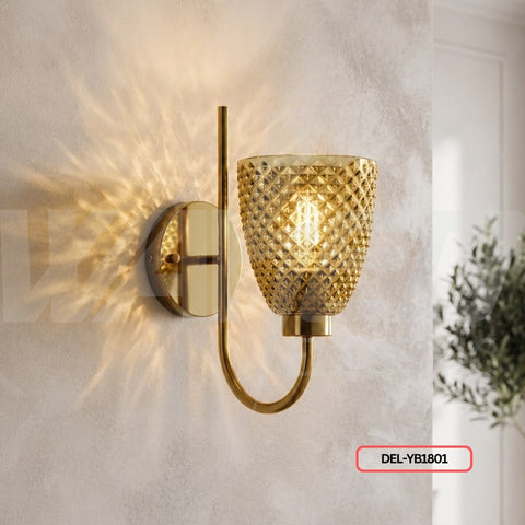 DEL Decorative Wall Light – Gold