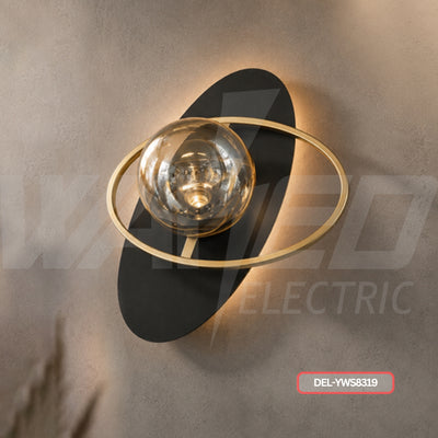 Modern Decorative Wall Light – Gold & Black