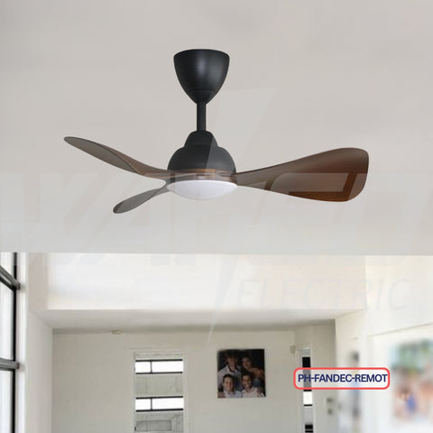 Ceiling Fan Light - 3 Blades - With Remote